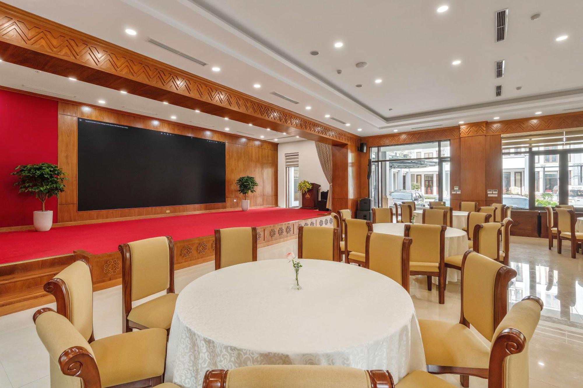 Sapa Green Forest Hotel & Convention Exterior photo